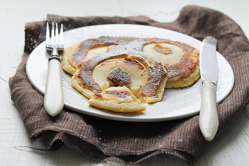 Pancakes, Apple, Ring