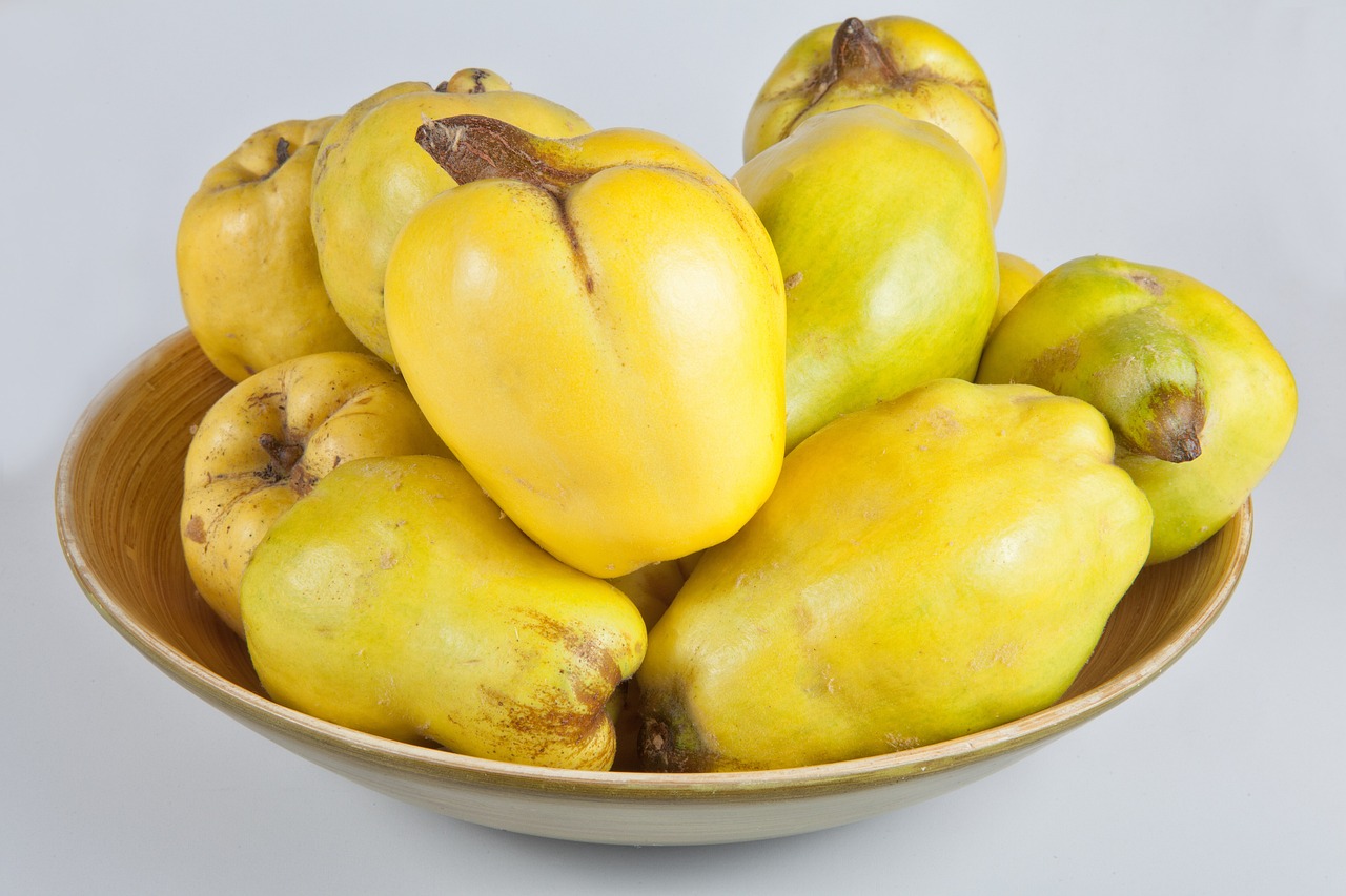 quince, yellow, fruit, gutui, retete